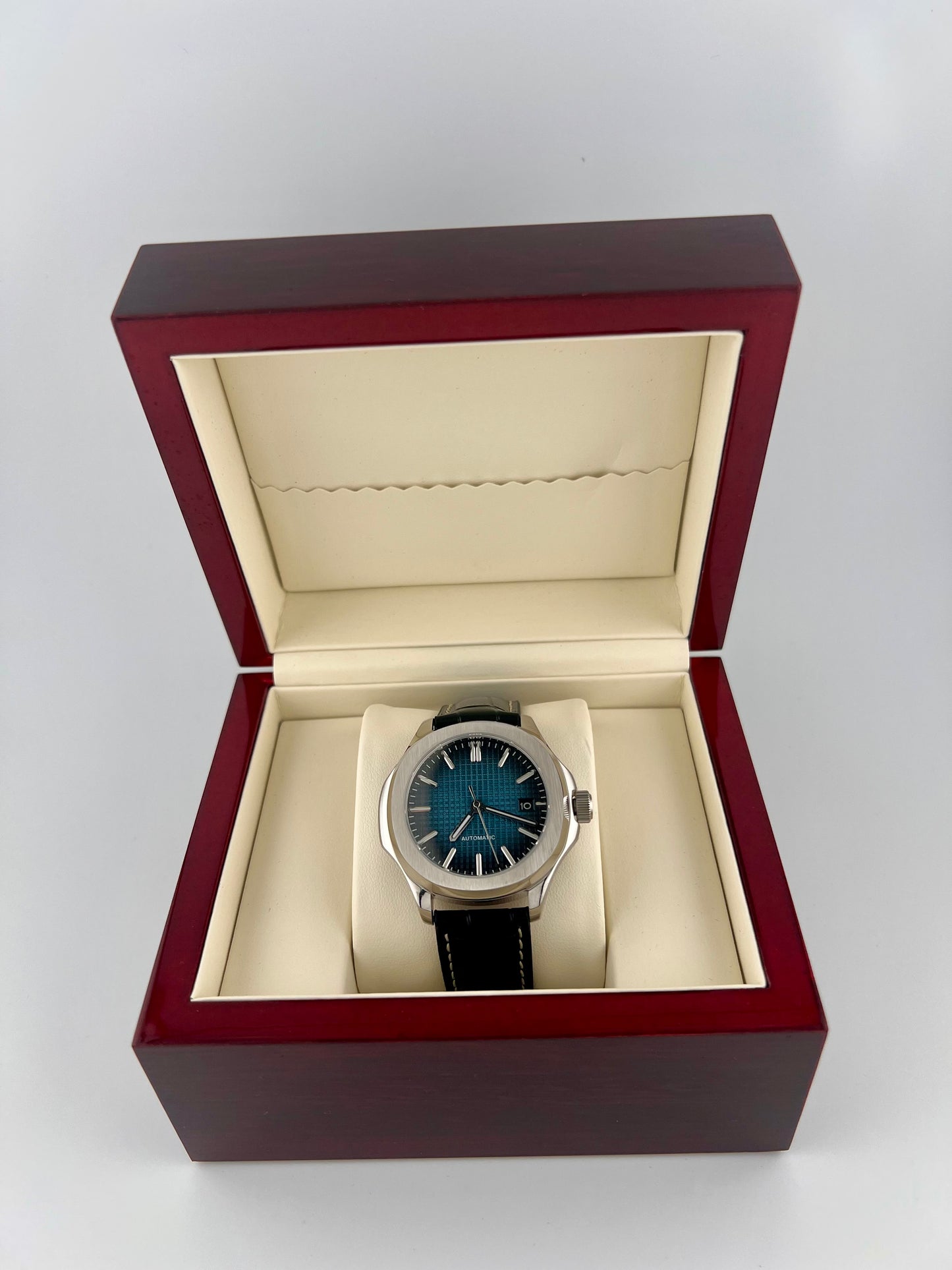 Series A Peacock limited edition colour dial watch Box Shot— PAWL Studio