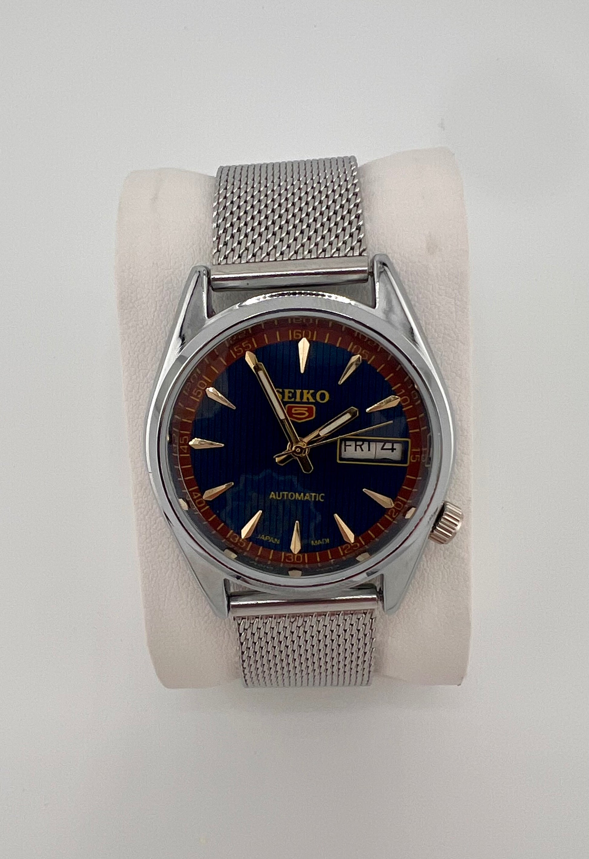 Vintage Seiko blue highlight dial watch — life shot — PAWL Studio